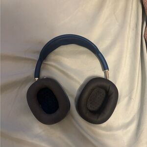 Wireless Over-Ear Headphones - Blue